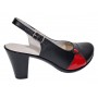 Pantofi eleganți de damă, tip slingback, cu toc gros stabil și design modern în combinație negru-roșu. Ideali pentru ținute office sau casual.